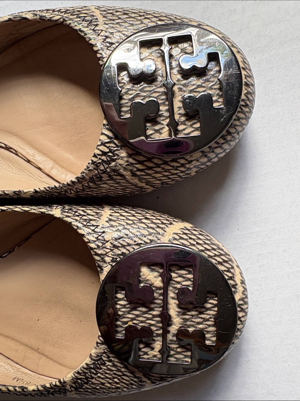 Tory Burch Reva Flats - Picture 2 of 7
